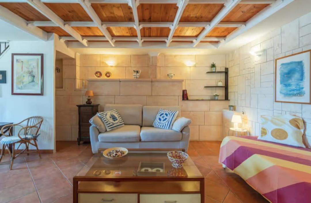 Villa Con Piscina Al Mare Ognina Ngoại thất bức ảnh